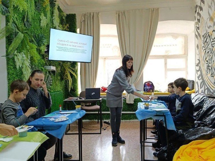 В библиотеке Ставрополя для детей с ментальными особенностями проводят бесплатные занятия