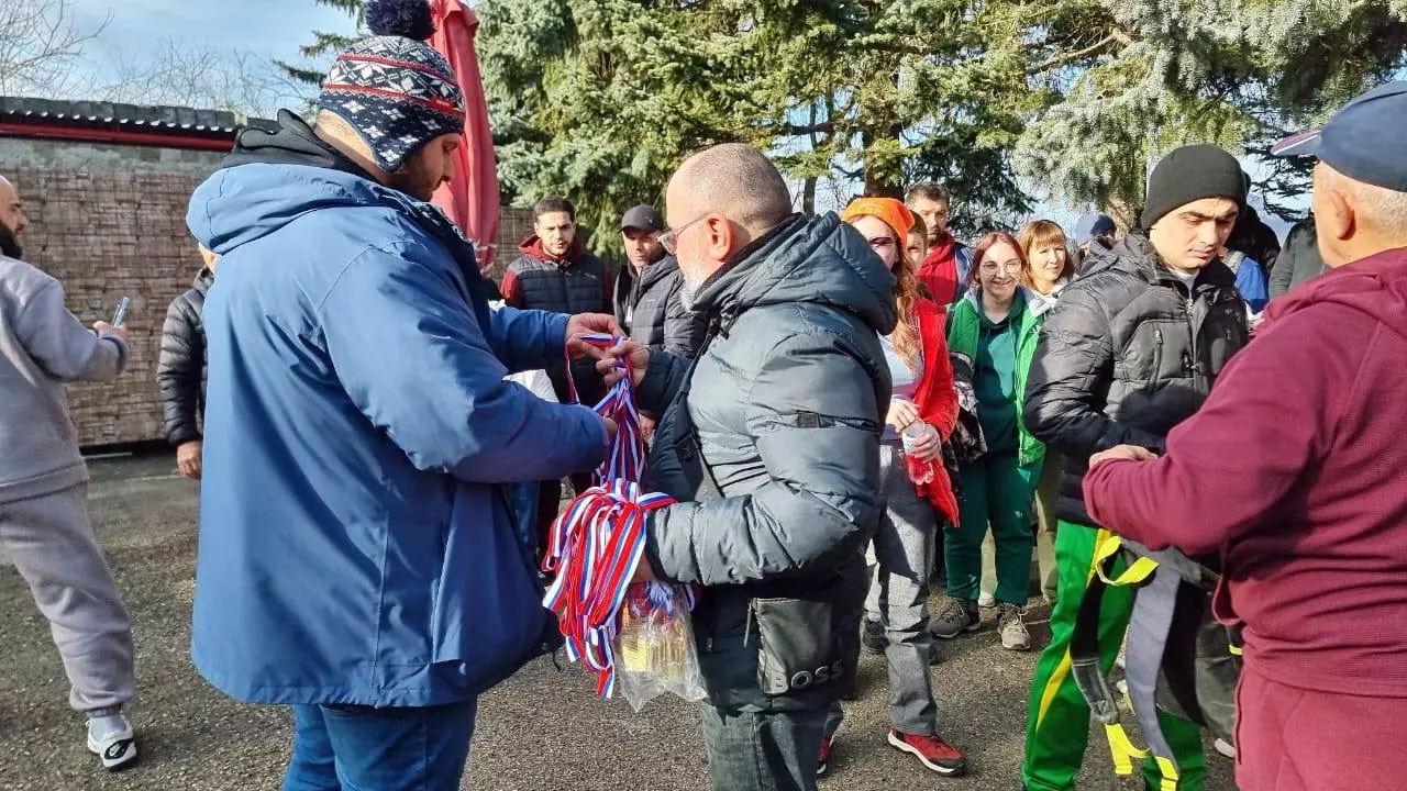 В Пятигорске провели массовое восхождение на гору Машук1