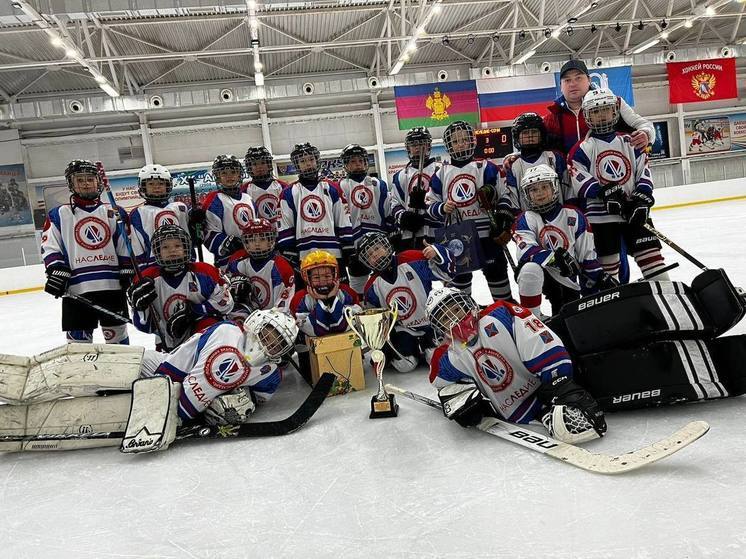 Ессентукские хоккеисты стали чемпионами Открытого турнира «Кубок Мужества»