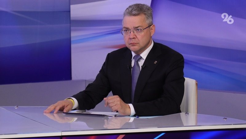 Губернатор Ставрополья поручил ускорить заключение контрактов на ямочный ремонт