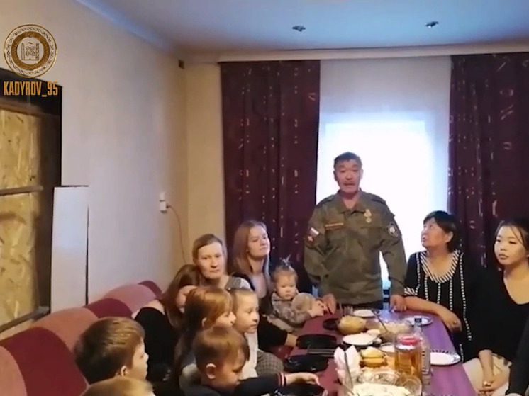 Кадыров рассказал об освобождении из плена бойца СВО из Бурятии