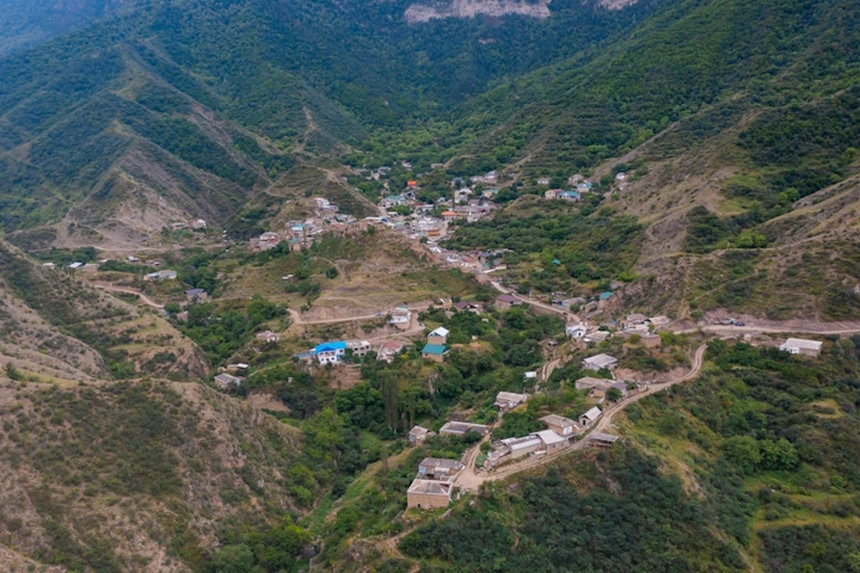 В высокогорном ауле Дагестана впервые запустили мобильный интернет0