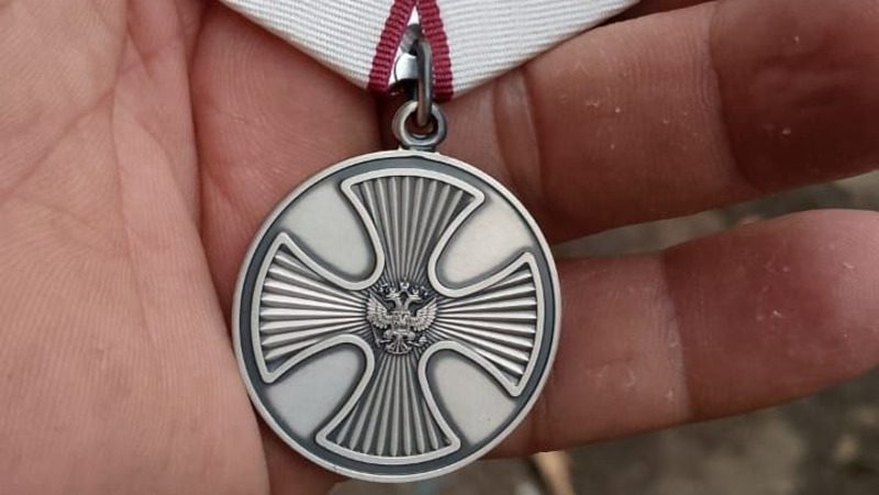 Военный из Новоселицкого округа получил медаль «За спасение погибающих»