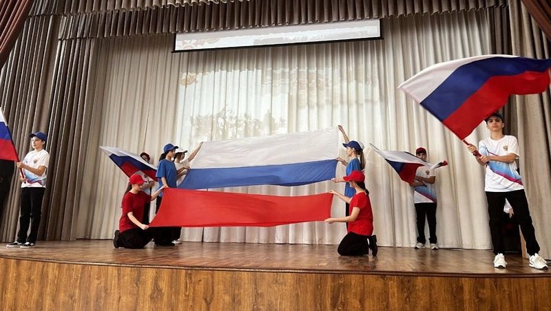 Встречи с участниками СВО и ветеранами прошли в школах Ставрополя