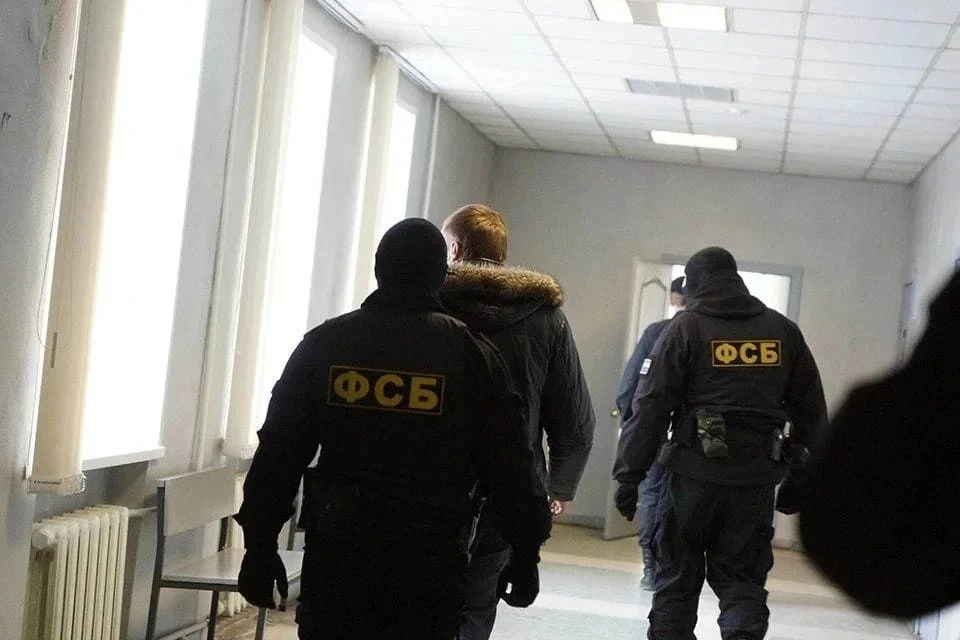 Сотрудники ФСБ и МВД задержали подозреваемого в подготовке теракта на Камчатке