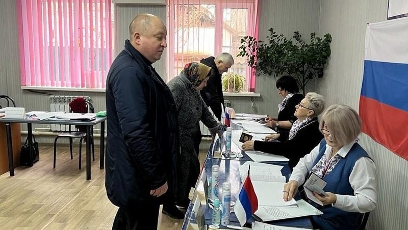 Главы округов Ставрополья проголосовали на выборах президента РФ