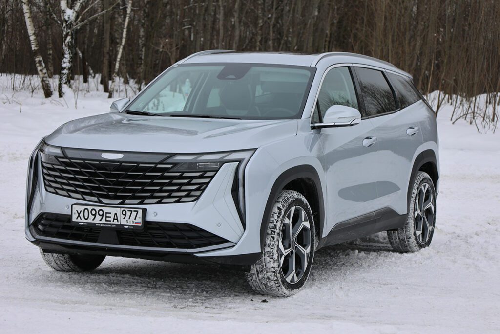 Хорошо, но не идеально: мое мнение о новом Geely Atlas