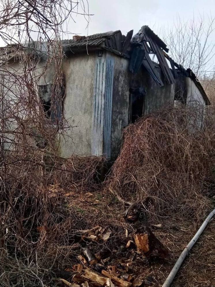 Тело погибшего мужчины нашли после пожара в доме на Ставрополье