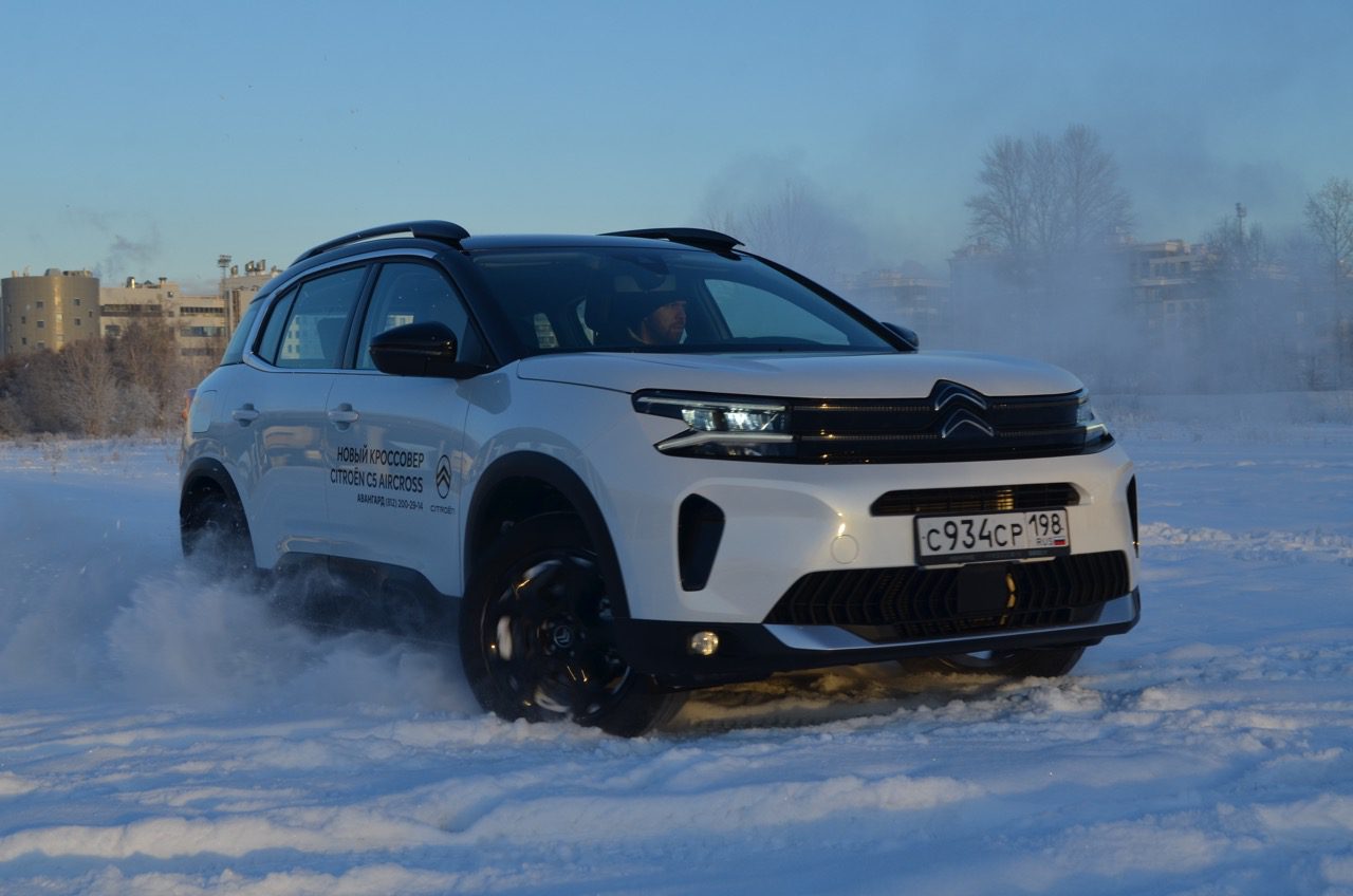 Тест обновленного Citroen C5 Aircross: как и зачем французы вернулись в Россию