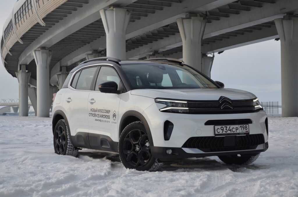 Тест обновленного Citroen C5 Aircross: как и зачем французы вернулись в Россию