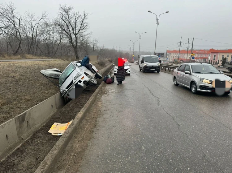 В ДТП в Пятигорске пострадали 14-летняя и 61-летняя пассажирки по пути на экскурсию1