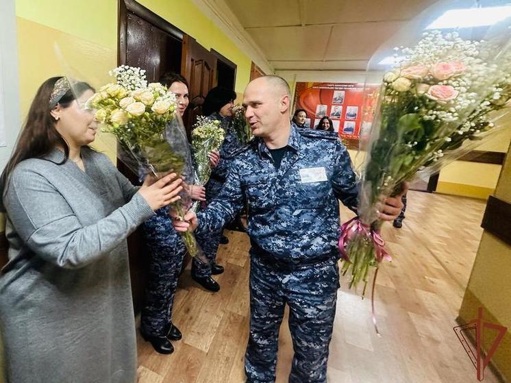 В Северо-Кавказском округе Росгвардии отметили Международный женский день