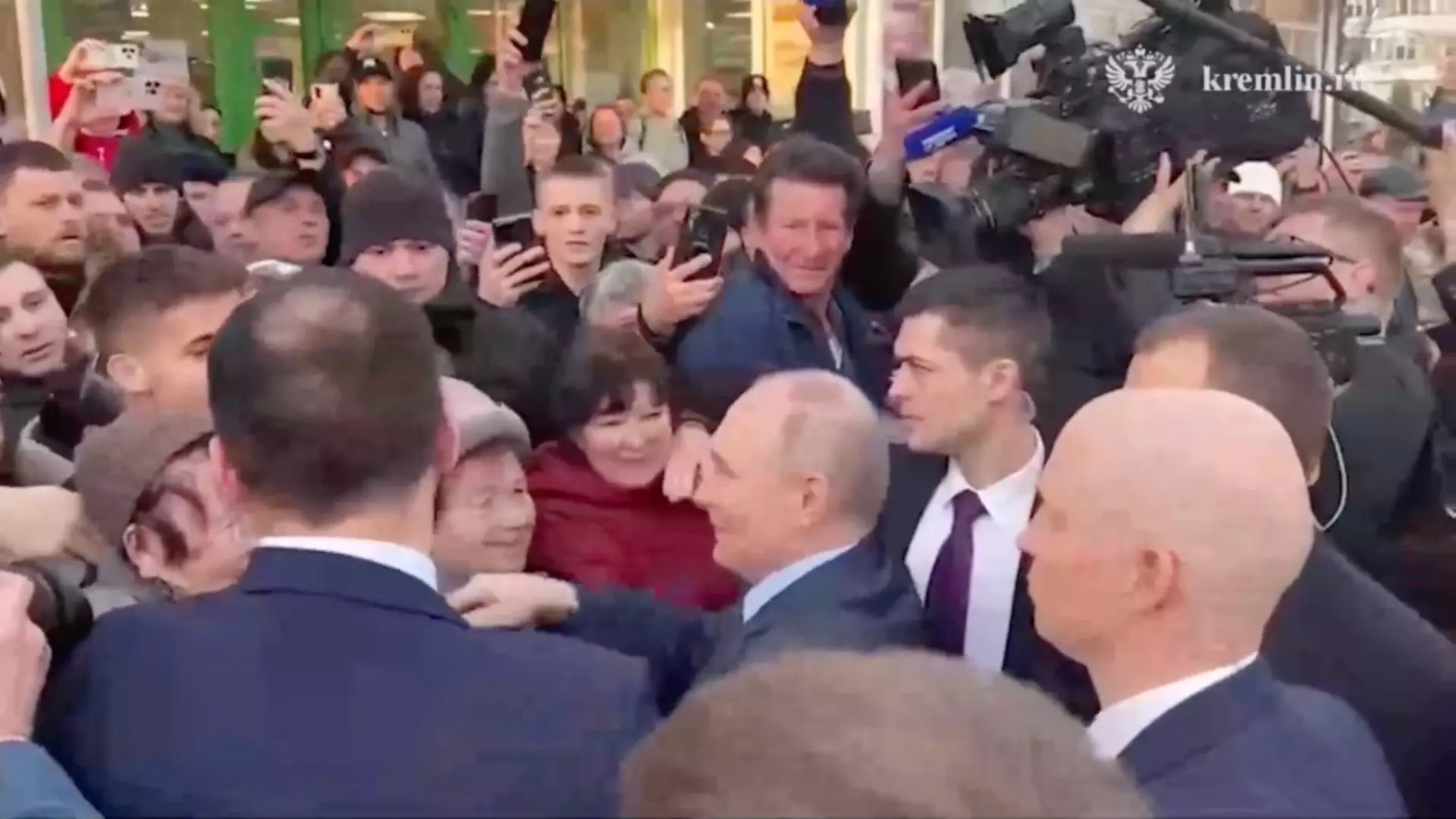 Жители Ставрополья смогли прикоснуться к Путину1