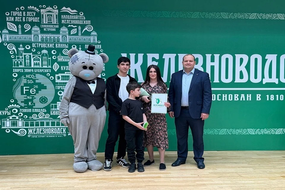 Бакулин: еще 50 семей Железноводска получили жилищные сертификаты0