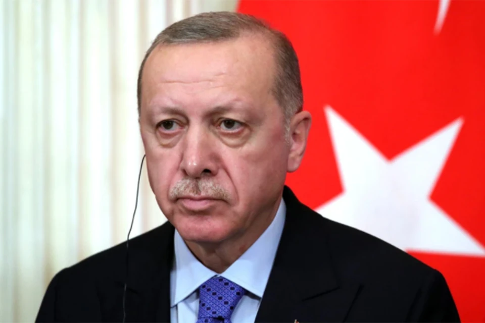 Эрдоган признал поражение его партии на местных выборах и обещал сделать выводы0