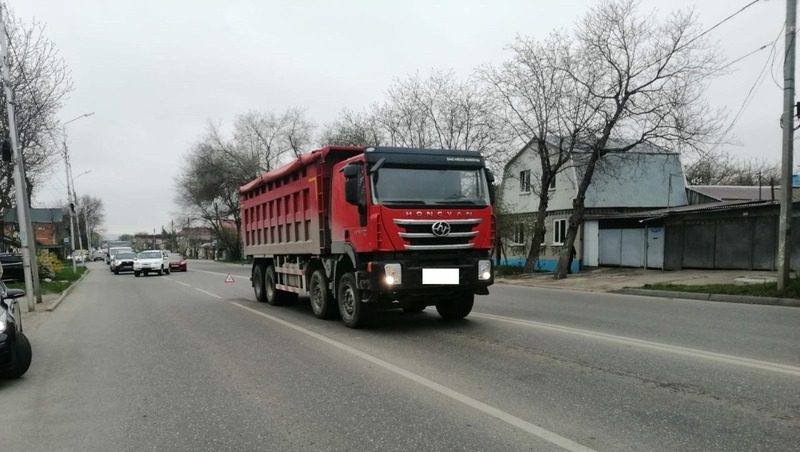 Грузовик сбил пенсионерку в Пятигорске