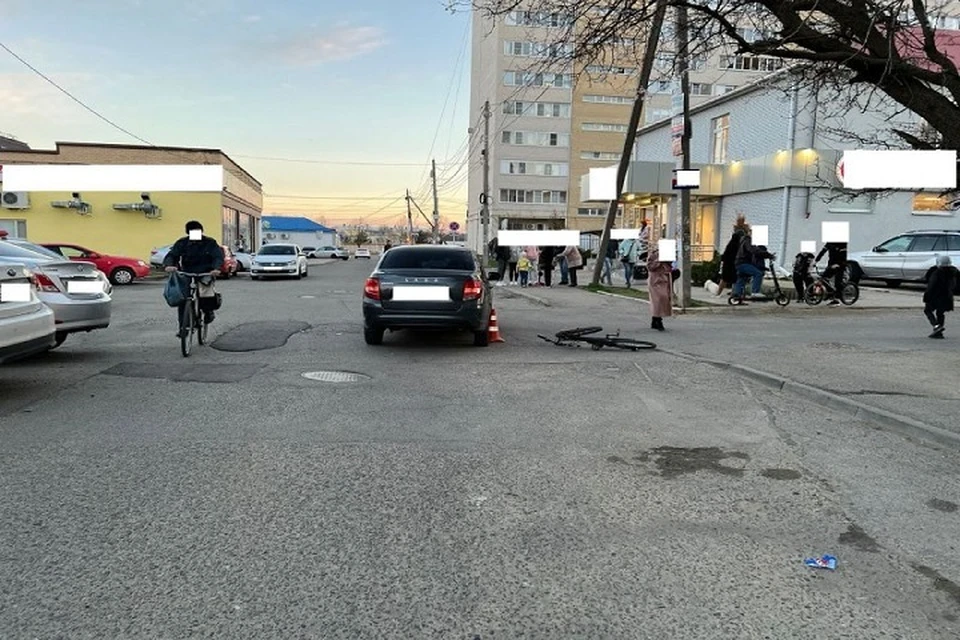 В Ставрополе водитель легкого авто задавил мальчика на велосипеде0