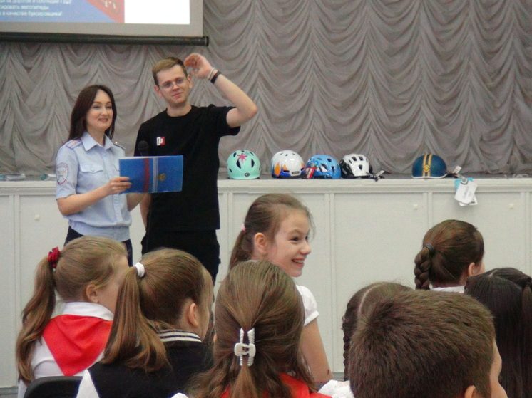 Автоинспекторы Ставрополья научат 25 тысяч школьников правильно кататься на самокатах