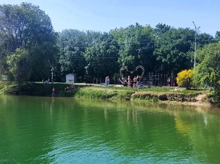 Городское озеро в Ессентуках подготовили к новому купальному сезону