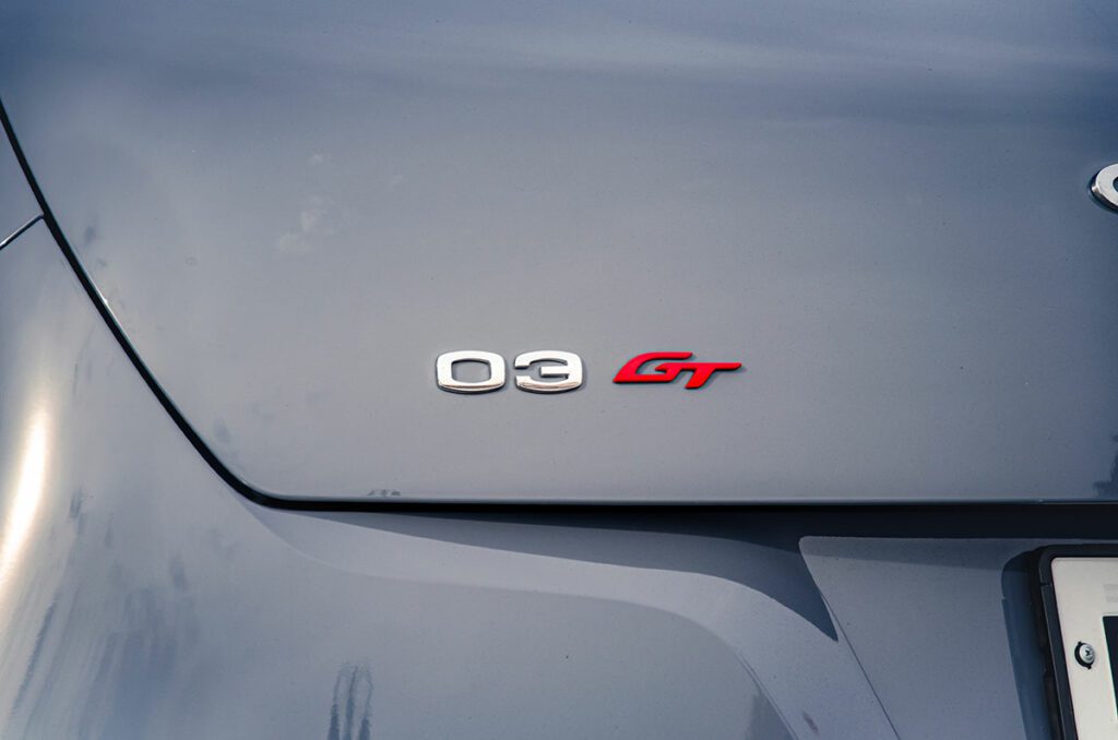 Яркая внешность, отличная динамика и «квест» с зарядкой: отзывы водителей Ora 03 GT
