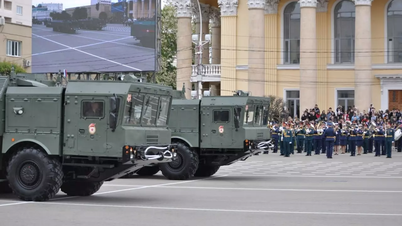 Как прошел парад Победы в Ставрополе0