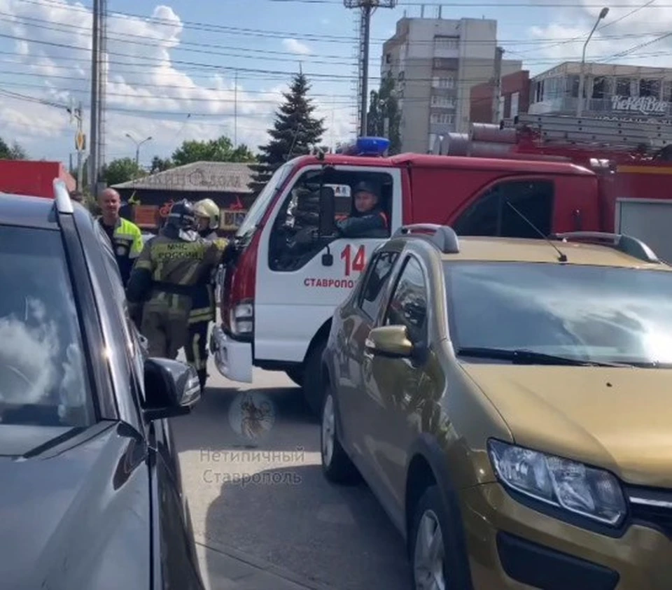 Людей эвакуировали из торгового центра в Ставрополе0