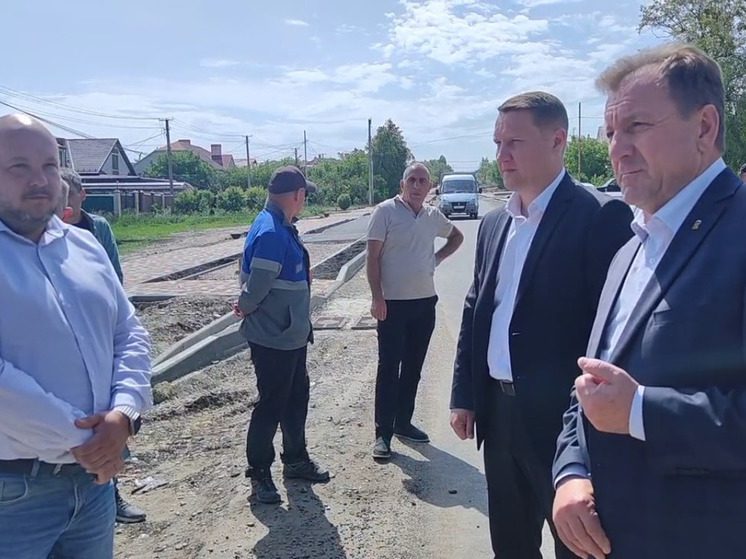 Мэр Ставрополя проверил ремонт дорог в городе