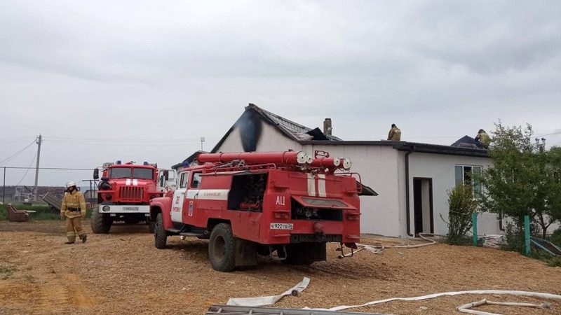 Один человек пострадал при пожаре на ферме в Ставропольском крае