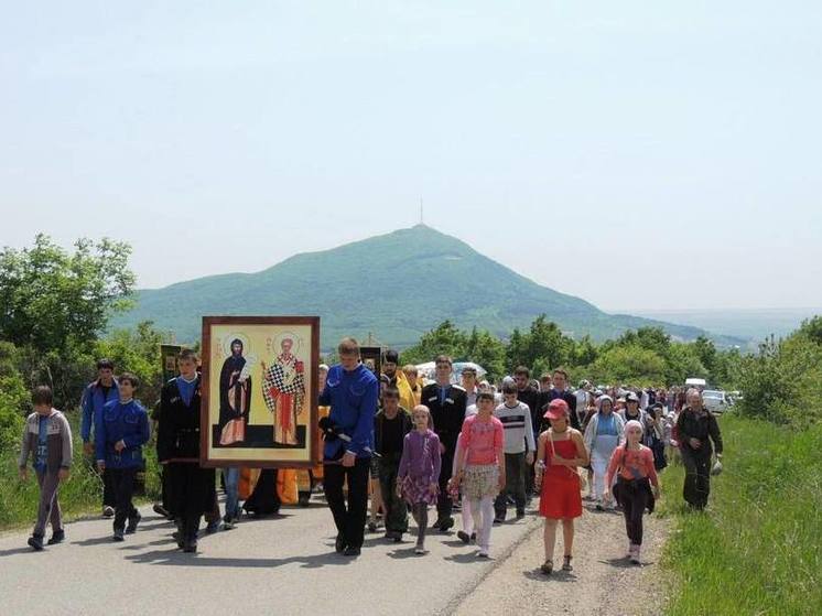 В Пятигорске состоится детско-юношеский крестный ход к мужскому монастырю на Бештау