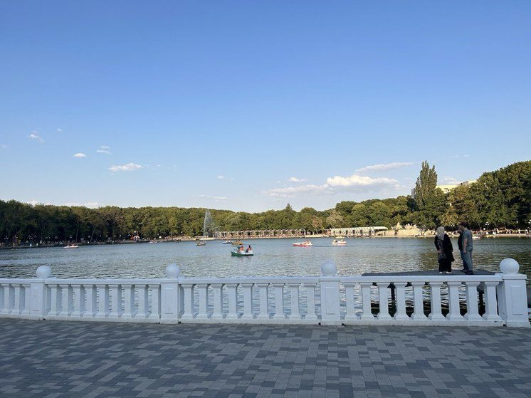 В Железноводске городское озеро очистят водолазы