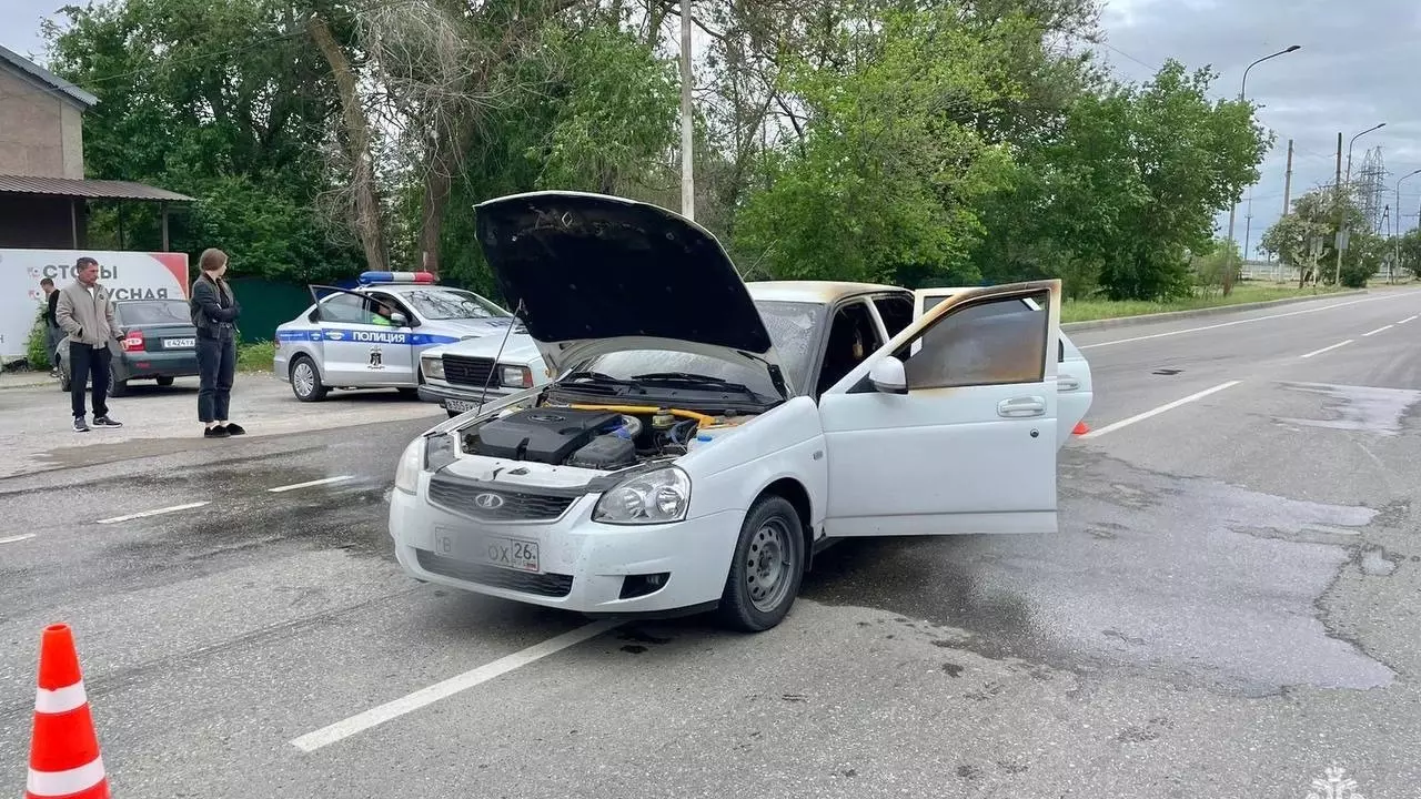 Машина с водителем взорвалась на Ставрополье