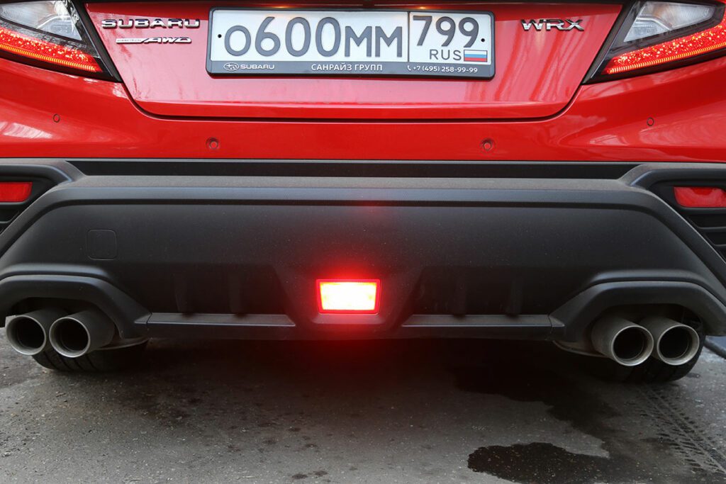 Это другое: тест седана Subaru WRX за 7 млн рублей
