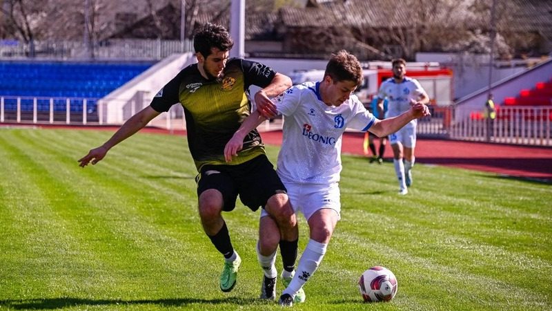 Футболисты ставропольского «Динамо» одолели «Кубань Холдинг»
