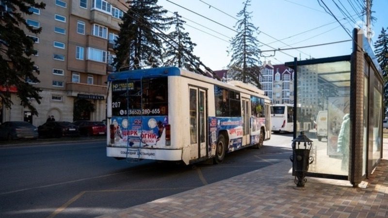 На маршрутах №2 и 9 добавят троллейбусы на время студвесны в Ставрополе