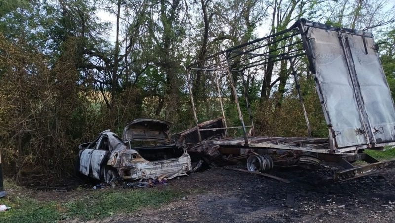 На месте ДТП в Георгиевском округе водитель ГАЗели спас из огня целую семью