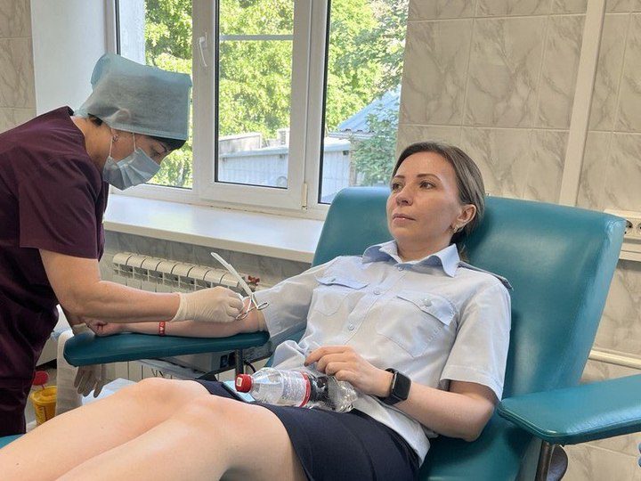 На Ставрополье сотрудники полиции и общественники стали донорами крови  Ставрополь (Кавказ)2