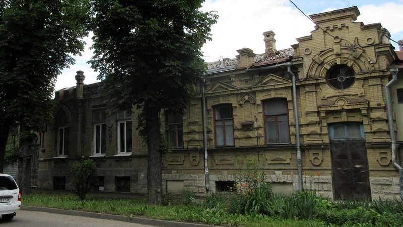 Подрядчика для ремонта дома, построенного в XIX веке, выбрали в Пятигорске