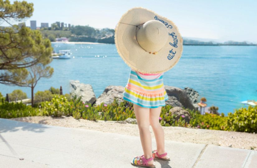 С какого возраста можно мазать детей солнцезащитным кремом: отвечает педиатр8