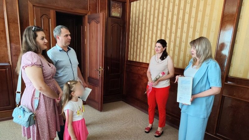 В Петровском округе ещё одна молодая семья получит субсидию на приобретение жилья