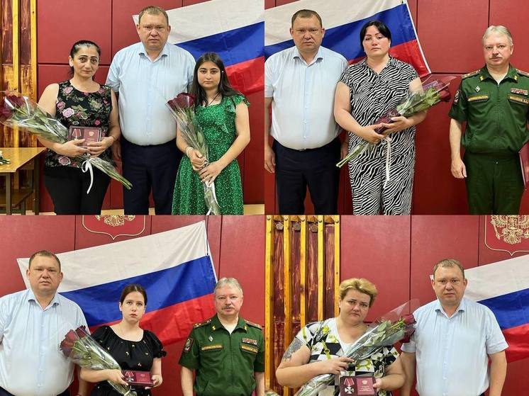 В Предгорном округе вручили четыре Ордена Мужества семьям погибших бойцов СВО