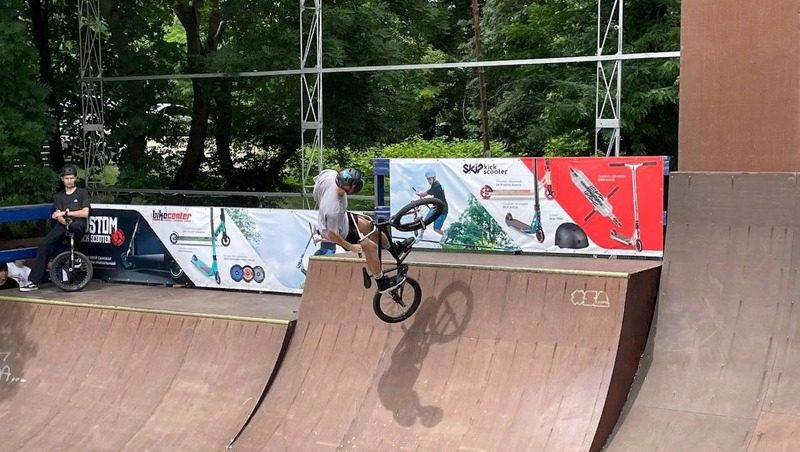 В Ставрополе состоялись соревнования по велоспорту BMX и роллер-спорту