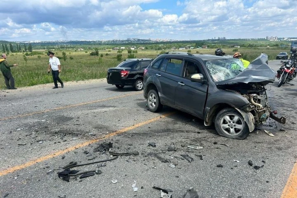Водитель-бесправник устроил аварию с пострадавшими на Ставрополье0