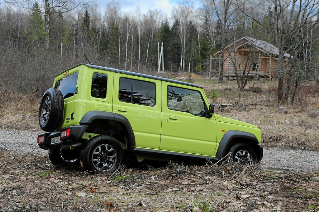 Хардкор-кафе на четверых: тест 5-дверного Suzuki Jimny за 4,3 млн рублей