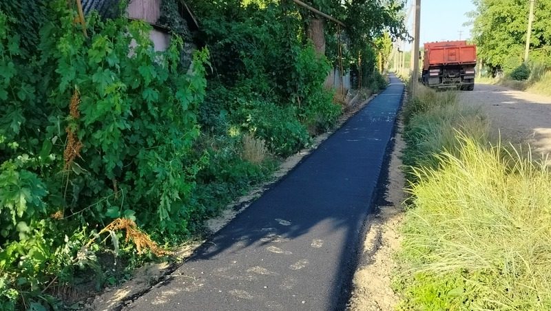 Новую пешеходную дорожку сделали в посёлке Новоалександровского округа