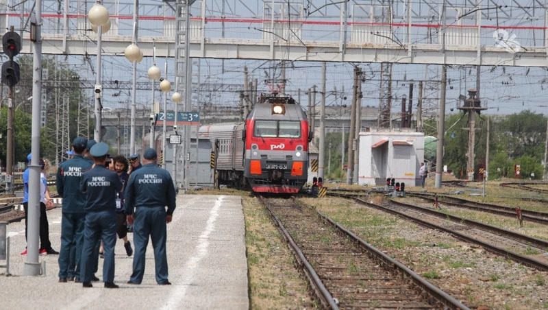 Более 150 нарушителей поймали на ж/д переходе Минеральные Воды — Кисловодск