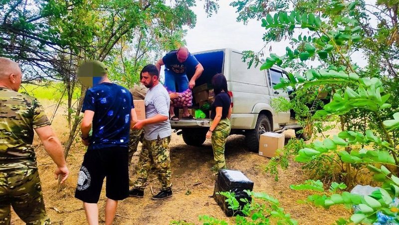 Больше 10 тонн посылок передали бойцам СВО из Кировского округа