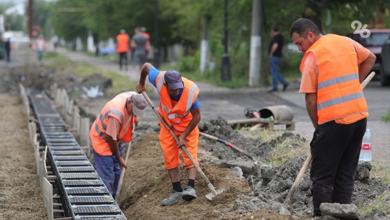 Дорогу к школе в ставропольском селе отремонтируют к началу учебного года