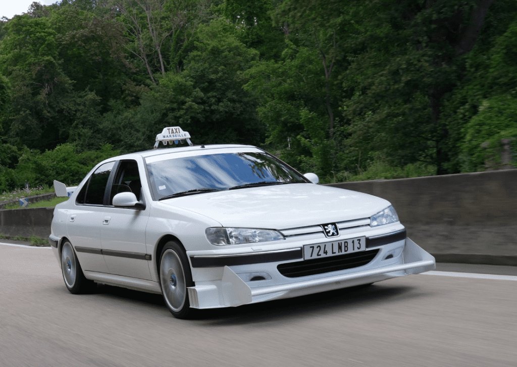 Почувствуй себя звездой: сколько стоит арендовать  Peugeot 406 из фильма «Такси»