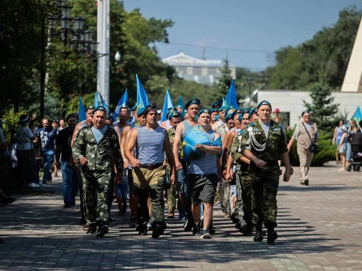 В Невинномысске в День ВДВ почтили память погибших бойцов