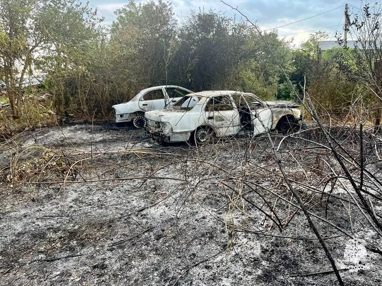 Житель Ставрополья случайно сжег чужие автомобили3